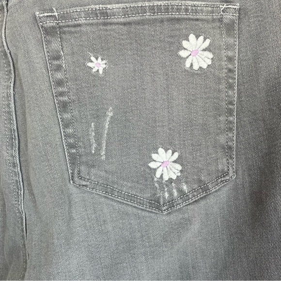 LOFT Flower Daisy Embroidered Jeans Grey White Curvy Skinny Ankle Spring 10/30 - Picture 11 of 16
